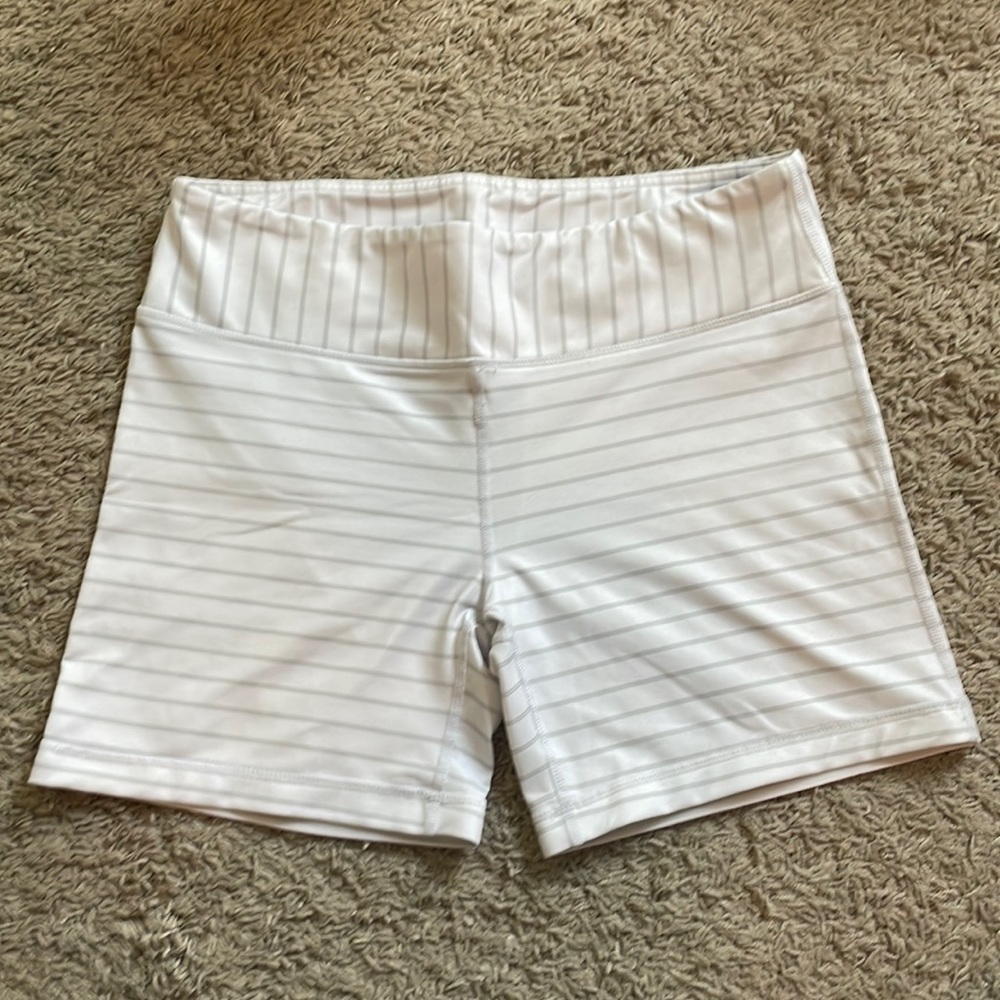 IAB Size 10 Short